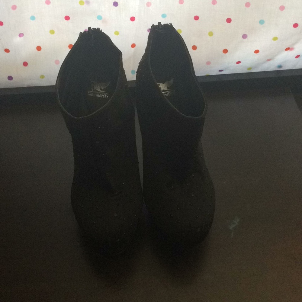 Black Stilettos with Jewels